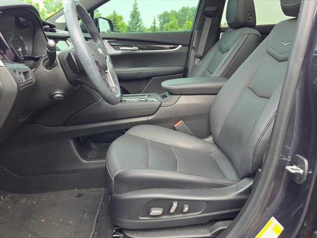 Photo of 2021 Wilder Metallic Cadillac XT5