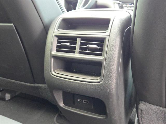 Photo of 2021 Wilder Metallic Cadillac XT5