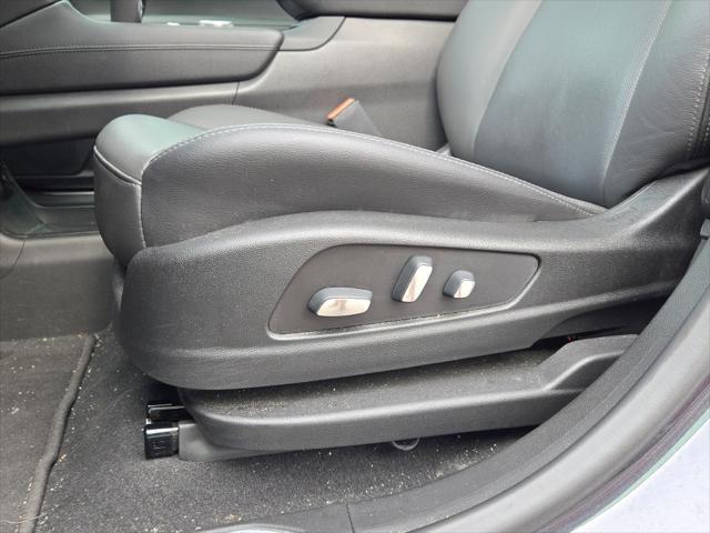Photo of 2021 Wilder Metallic Cadillac XT5