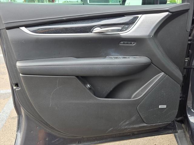 Photo of 2021 Wilder Metallic Cadillac XT5