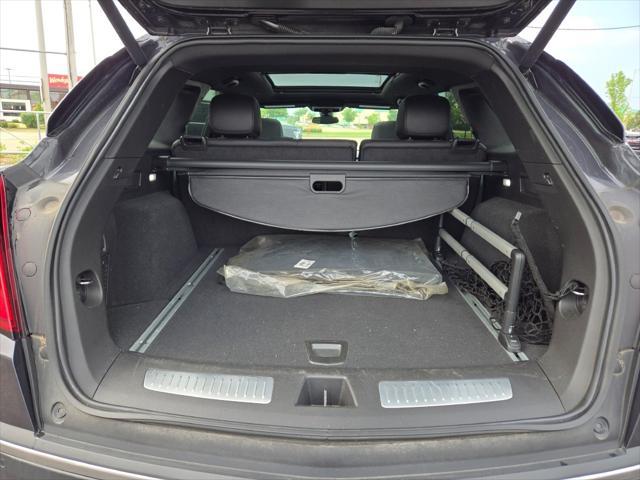 Photo of 2021 Wilder Metallic Cadillac XT5