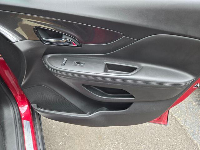 Photo of 2018 Winterberry Red Metallic Buick Encore