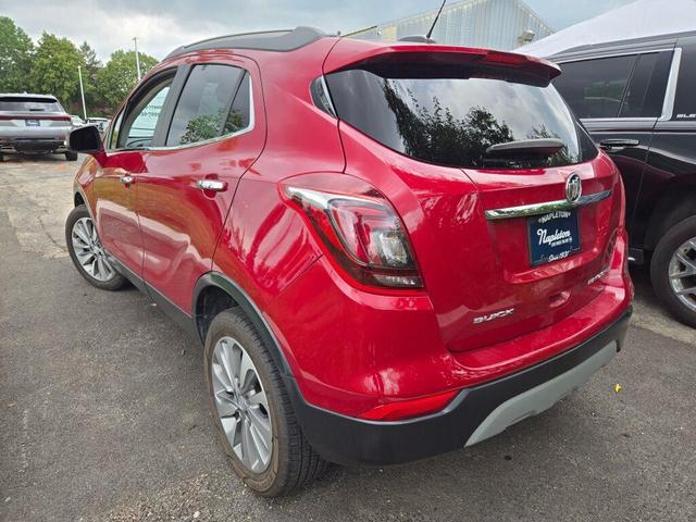 Photo of 2018 Winterberry Red Metallic Buick Encore