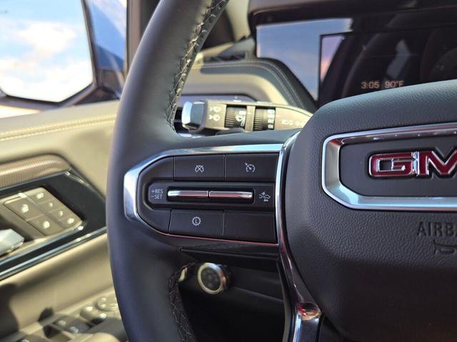 Photo of 2025 Downpour Metallic GMC Yukon XL