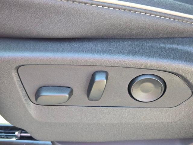 Photo of 2025 Downpour Metallic GMC Yukon XL
