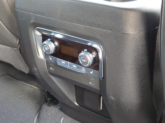 Photo of 2025 Downpour Metallic GMC Yukon XL