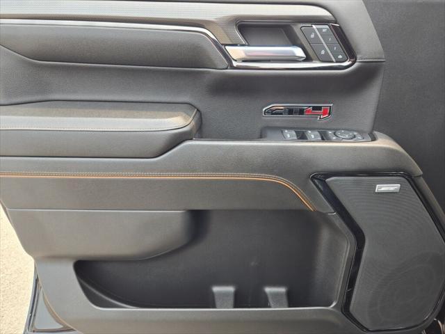 Photo of 2023 Onyx Black GMC Sierra 1500