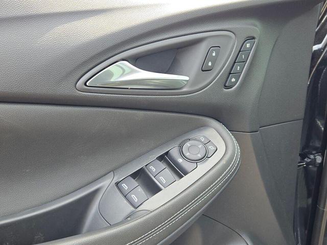 Photo of 2025 Ebony Twilight Metallic Buick Encore GX