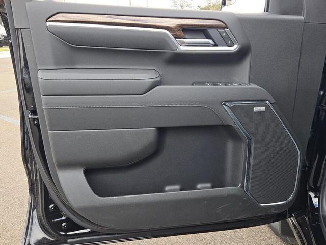 Photo of 2025 Onyx Black GMC Sierra 1500