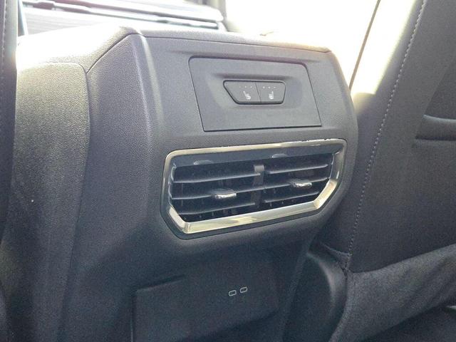 Photo of 2025 Onyx Black GMC Sierra EV