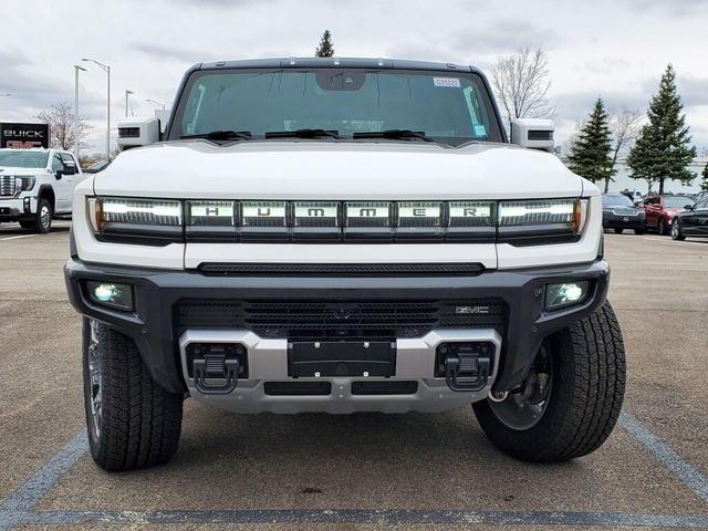 Photo of 2025 Interstellar White GMC HUMMER EV SUV