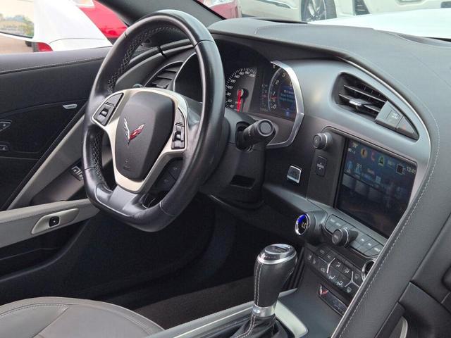 Photo of 2017 Arctic White Chevrolet Corvette