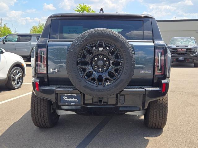 Photo of 2025 Graphite Blue Metallic GMC HUMMER EV SUV