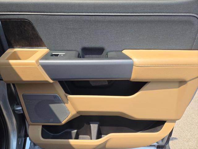 Photo of 2023 Iconic Silver Metallic Ford F-250