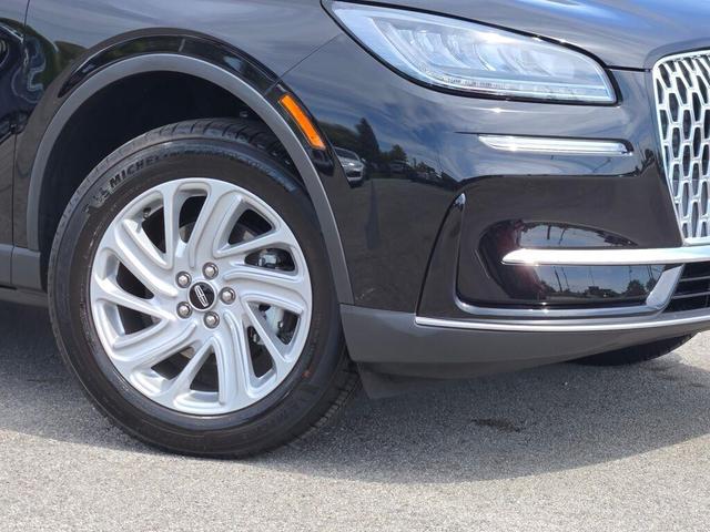 Photo of 2025 INFINITE BLACK MET CC Lincoln Corsair