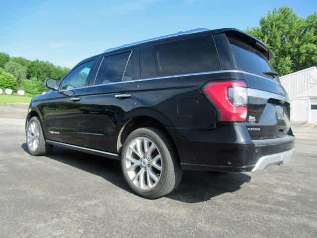 Photo of 2018 Shadow Black Ford Expedition