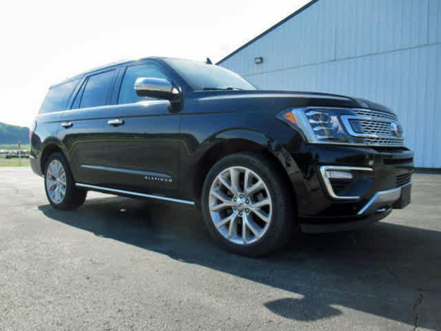Photo of 2018 Shadow Black Ford Expedition