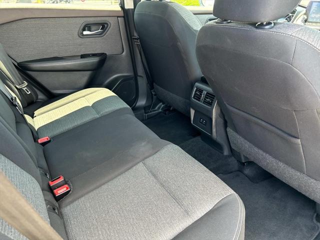 Photo of 2023 Caspian Blue Metallic Nissan Rogue