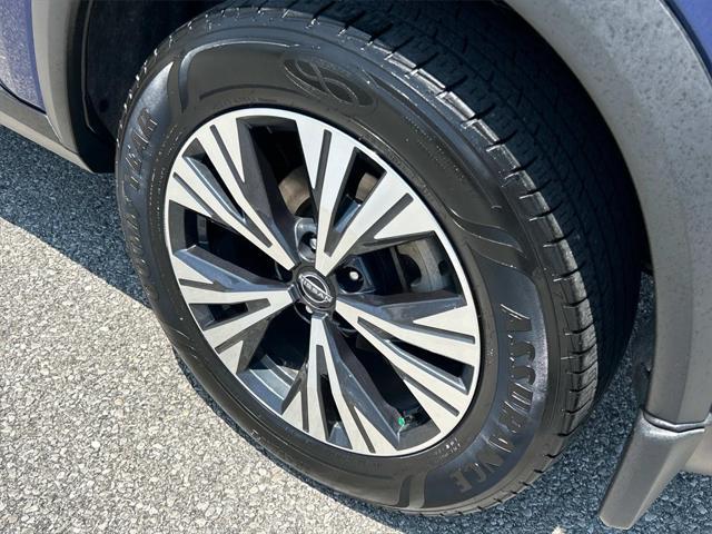 Photo of 2023 Caspian Blue Metallic Nissan Rogue