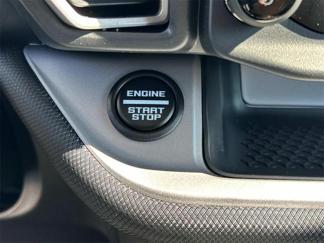 Photo of 2023 Oxford White Ford Bronco Sport