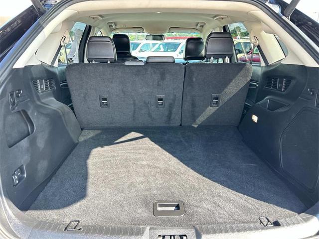 Photo of 2024 Black Metallic Ford Edge
