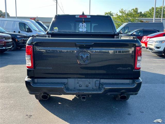 Photo of 2020 Diamond Black Crystal Pearlcoat RAM 1500