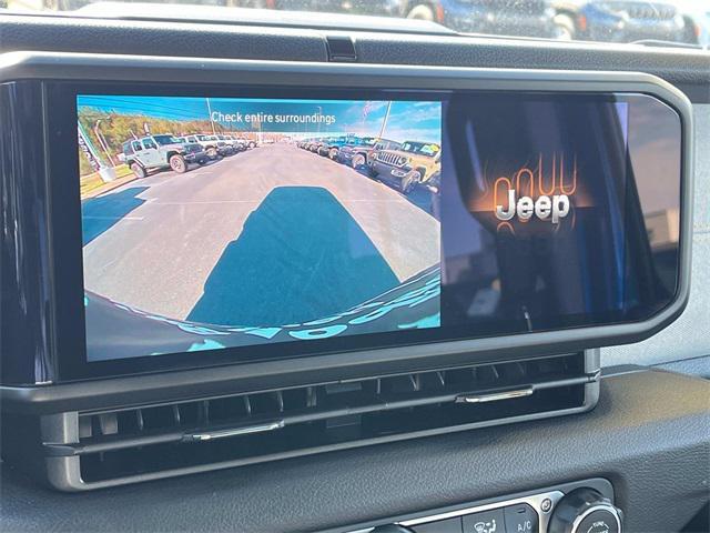 Photo of 2025 Hydro Blue Pearlcoat Jeep Wrangler