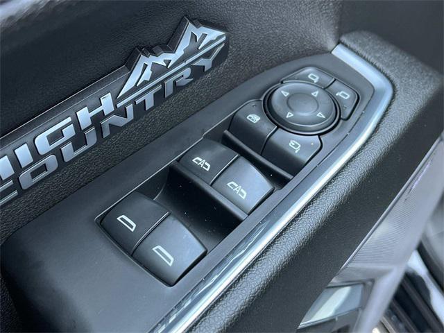 Photo of 2023 Black Chevrolet Silverado 1500