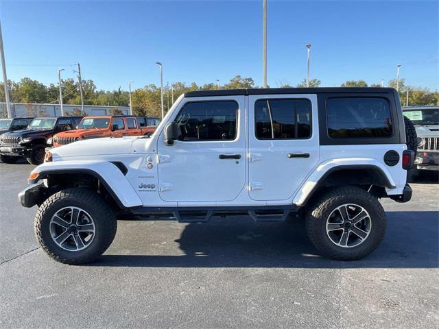 Photo of 2023 Bright White Clearcoat Jeep Wrangler