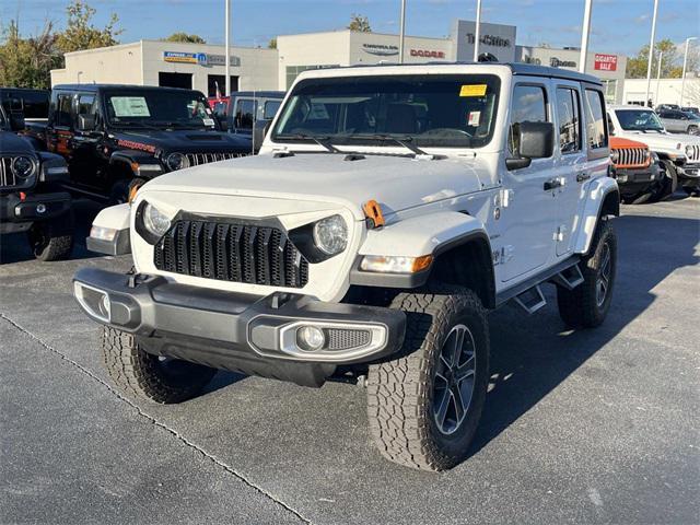 Photo of 2023 Bright White Clearcoat Jeep Wrangler