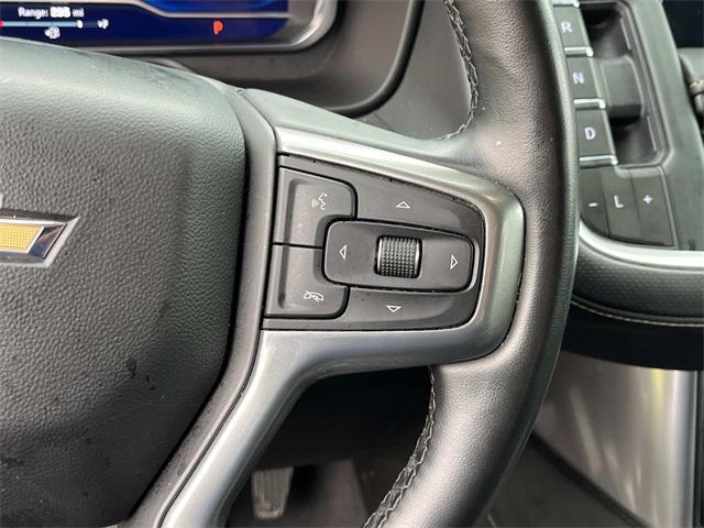 Photo of 2023 Silver Sage Metallic Chevrolet Suburban