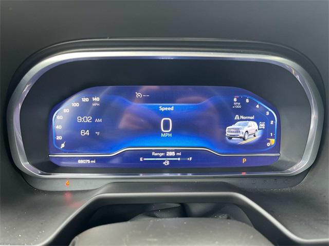 Photo of 2023 Silver Sage Metallic Chevrolet Suburban