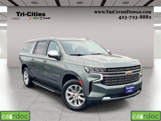 Photo of 2023 Silver Sage Metallic Chevrolet Suburban