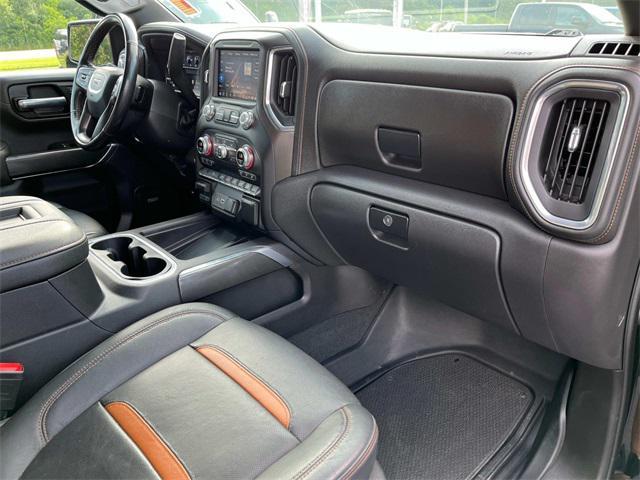 Photo of 2022 Onyx Black GMC Sierra 1500