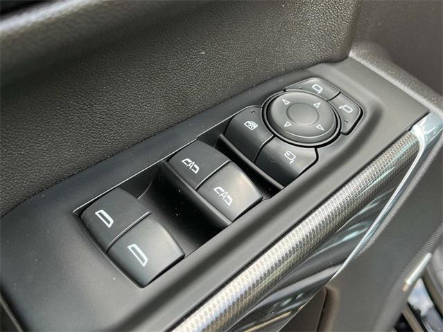 Photo of 2022 Onyx Black GMC Sierra 1500