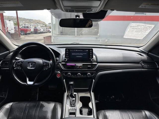 Photo of 2022 Sonic Gray Pearl Honda Accord