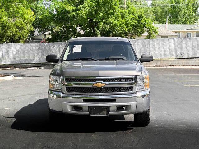Photo of 2013 Mocha Steel Metallic Chevrolet Silverado 1500