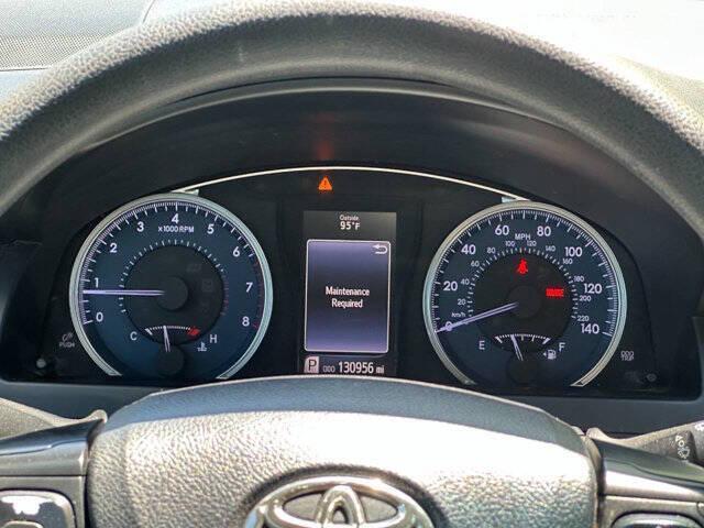 Photo of 2016 Ruby Flare Pearl Toyota Camry