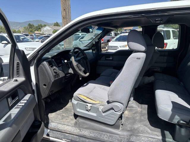 Photo of 2012 Oxford White Ford F-150