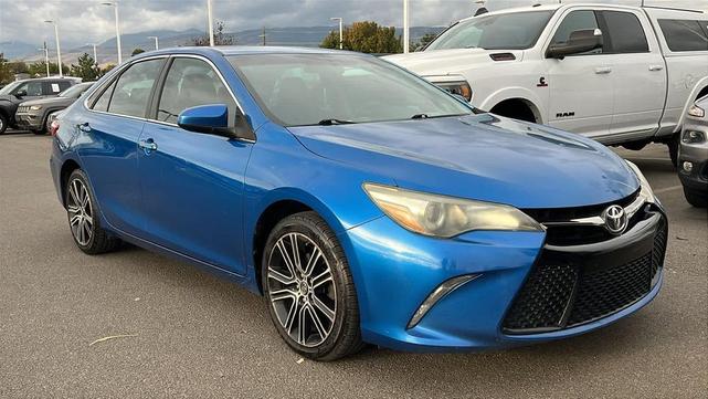 Photo of 2016 Blue Streak Metallic Toyota Camry