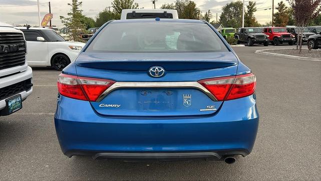 Photo of 2016 Blue Streak Metallic Toyota Camry