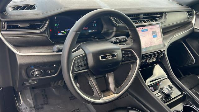 Photo of 2024 Baltic Gray Metallic Clearcoat Jeep Grand Cherokee 4xe