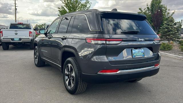 Photo of 2024 Baltic Gray Metallic Clearcoat Jeep Grand Cherokee 4xe