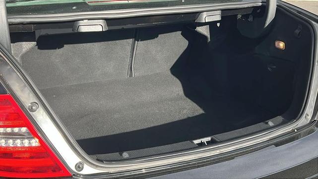 Photo of 2014 BLACK Mercedes-Benz C-Class