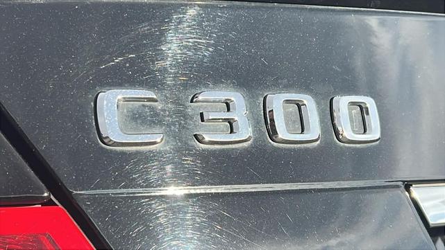 Photo of 2014 BLACK Mercedes-Benz C-Class