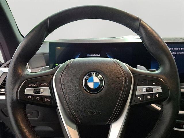 Photo of 2025 Skyscaraper Gra BMW X5