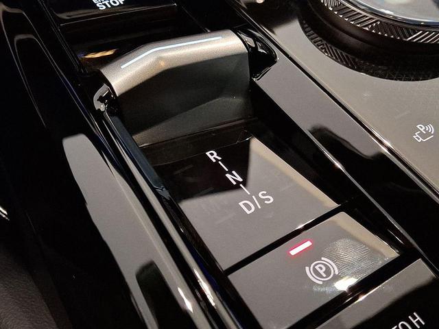 Photo of 2025 Dark Graphite BMW 540
