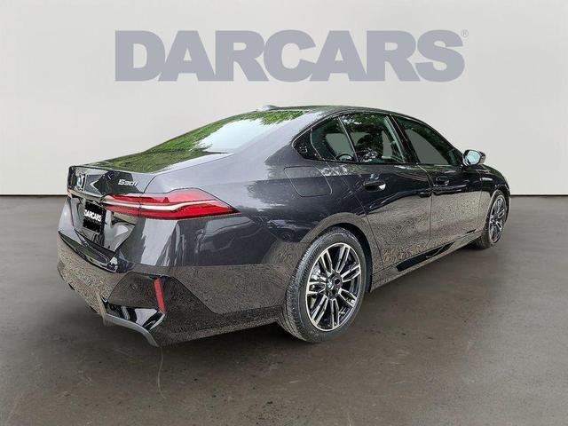 Photo of 2025 Dark Graphite BMW 530