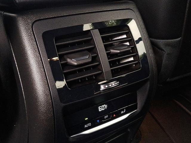 Photo of 2023 Alpine White BMW X3