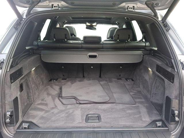 Photo of 2025 Skyscraper Grey Metallic BMW X5